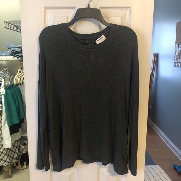 Catherine Malandrino Tops - catherine malandrino ribbed long sleeve top